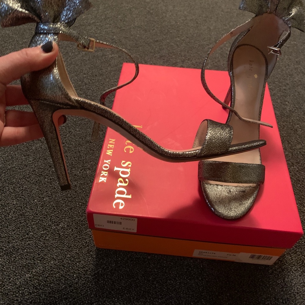 Like new silver sparkle heeled sandals